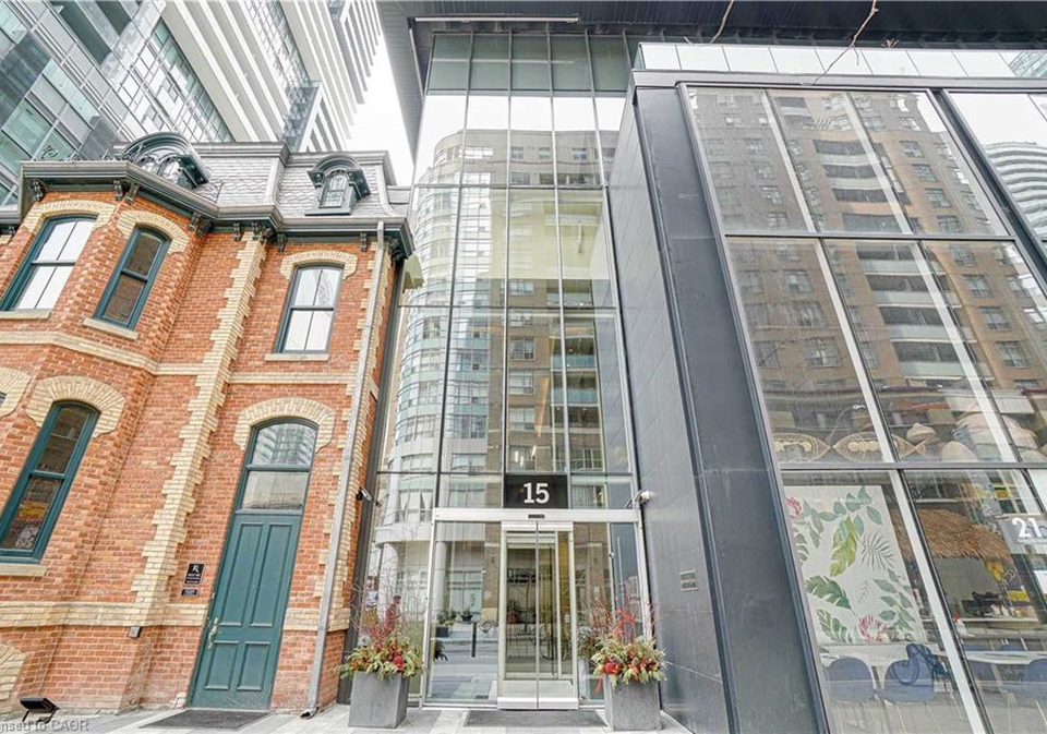 15-grenville-street-toronto-ontario-40838892