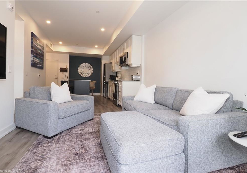 243-northfield-drive-e-waterloo-ontario-40838919