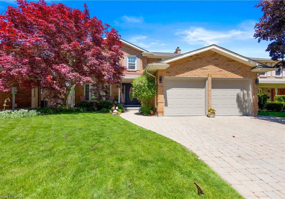 64-woodview-crescent-kitchener-ontario-40838926