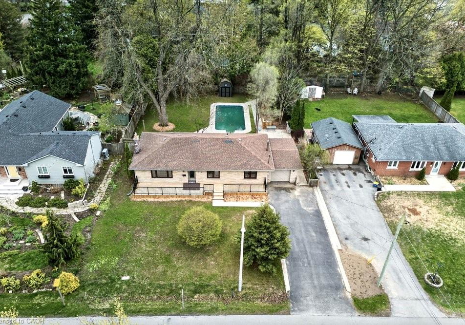 18-garden-avenue-ancaster-ontario-40838956