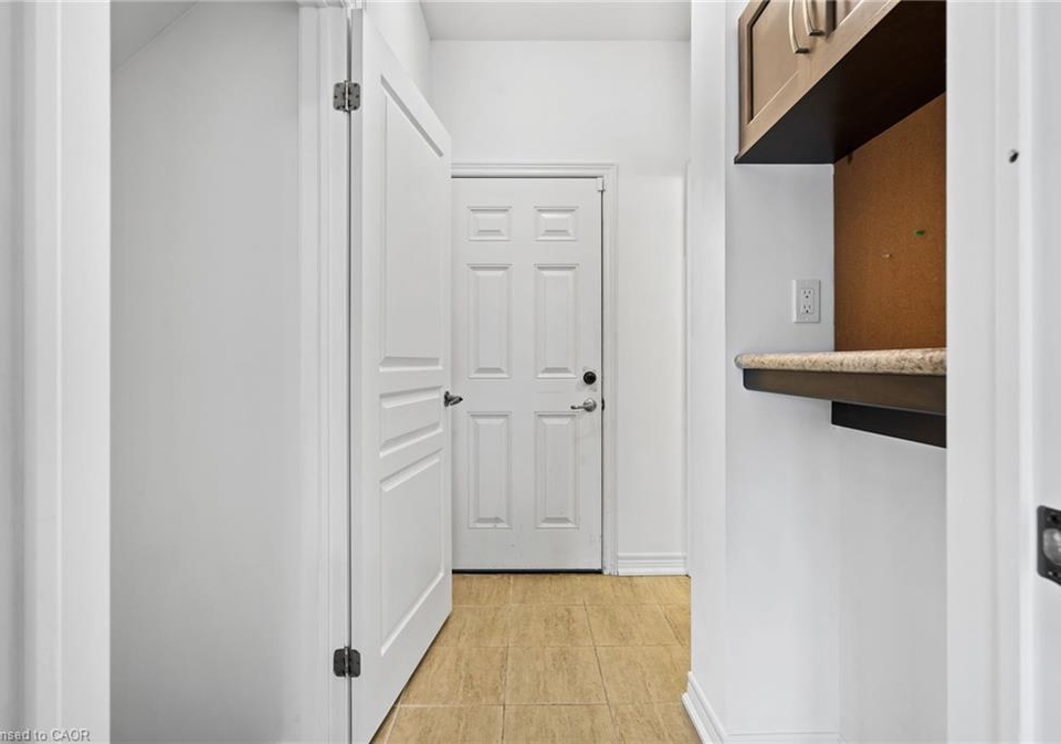 6087-eaglewood-drive-niagara-falls-ontario-40839005