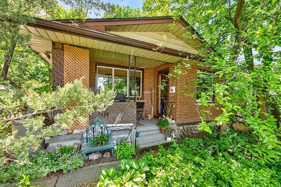 104-teal-avenue-stoney-creek-ontario-40839007