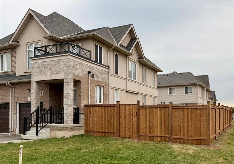 4-foothills-lane-stoney-creek-ontario-40839042