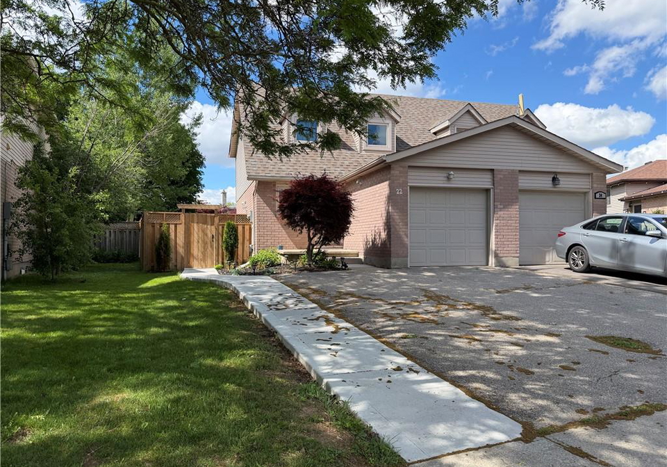 22-carmine-crescent-cambridge-ontario-40839061