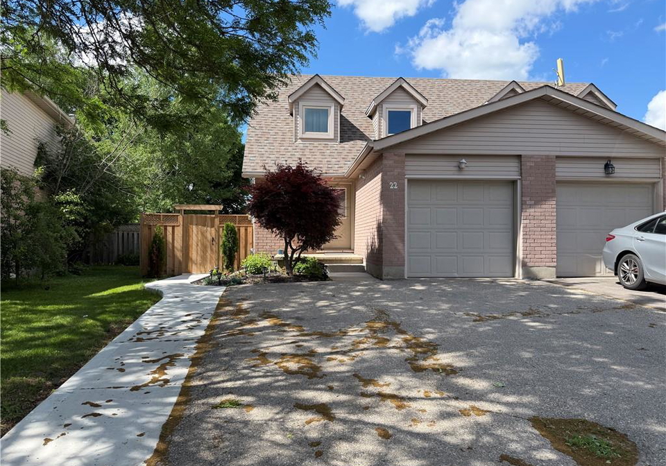 22-carmine-crescent-cambridge-ontario-40839061