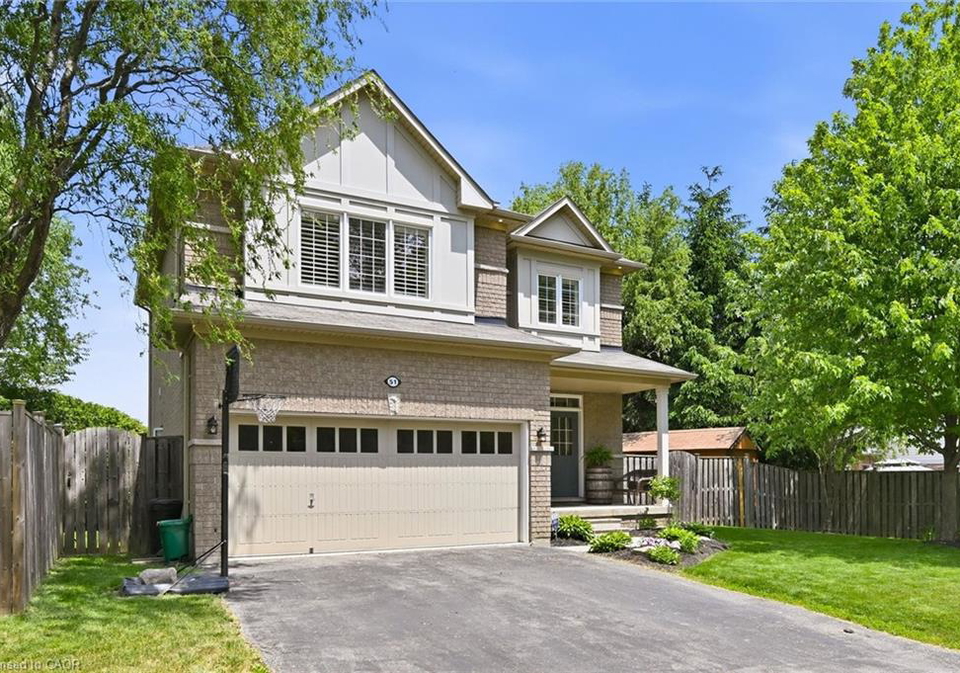 51-sirente-drive-hamilton-ontario-40839062
