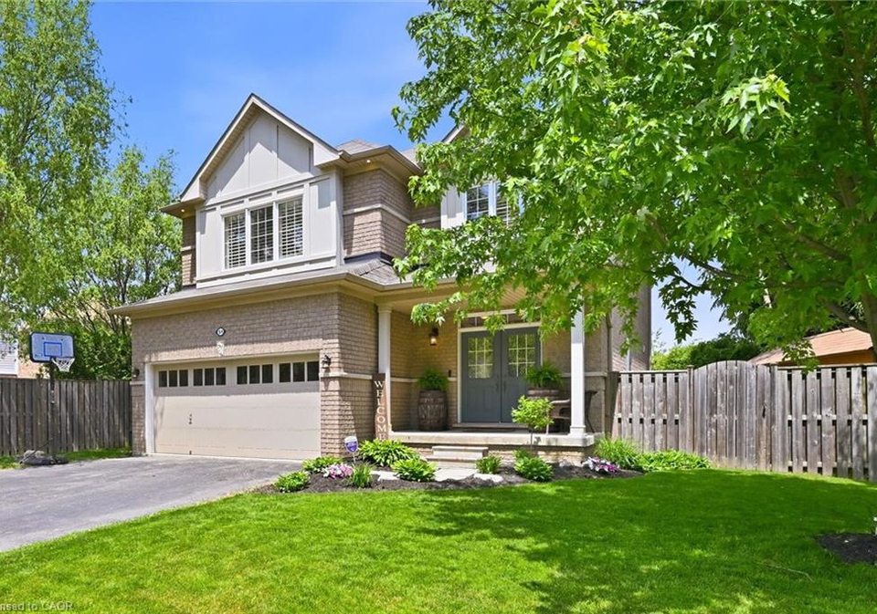 51-sirente-drive-hamilton-ontario-40839062