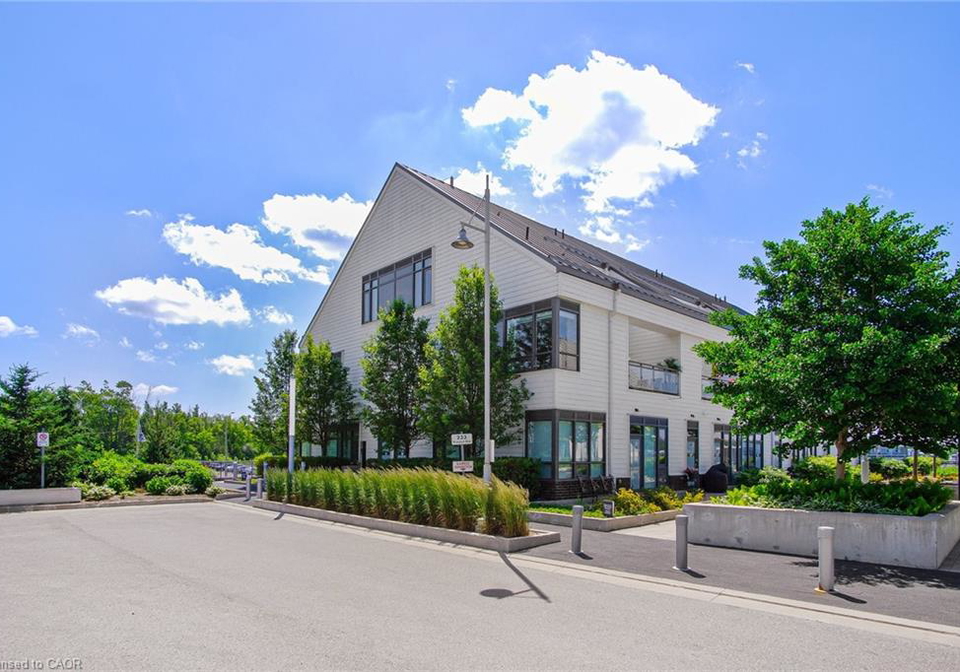 233-broward-way-innisfil-ontario-40839063