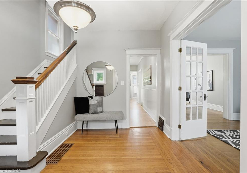 71-aikman-avenue-hamilton-ontario-40839082