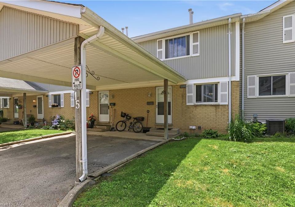 255-northlake-drive-waterloo-ontario-40839096