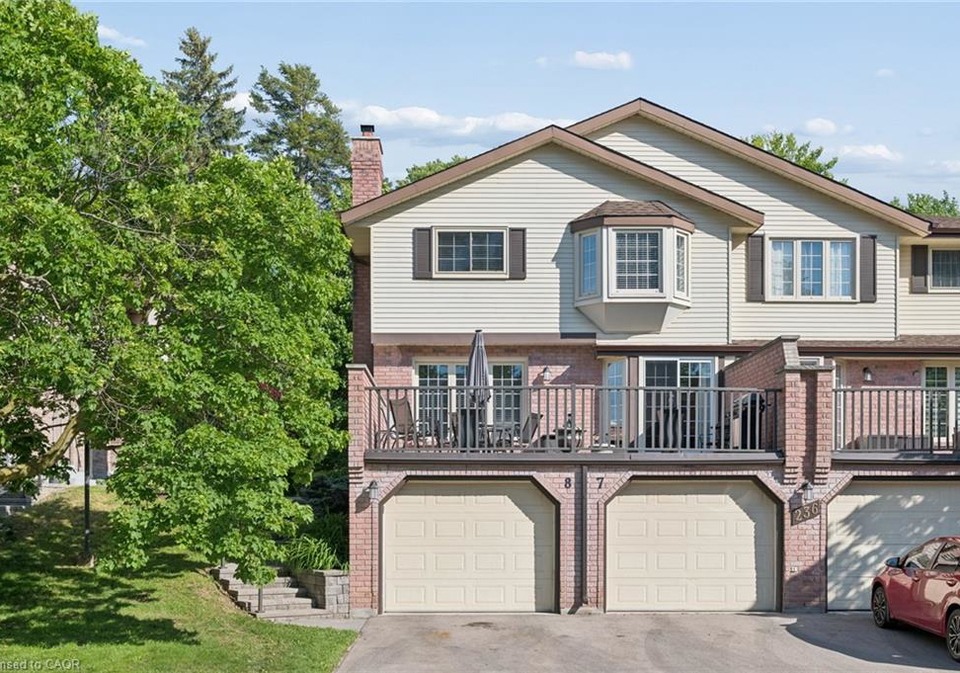 236-kingswood-drive-kitchener-ontario-40839099