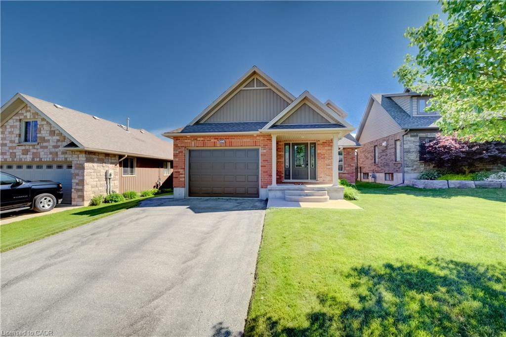 108-rubys-crescent-mount-forest-ontario-40839105