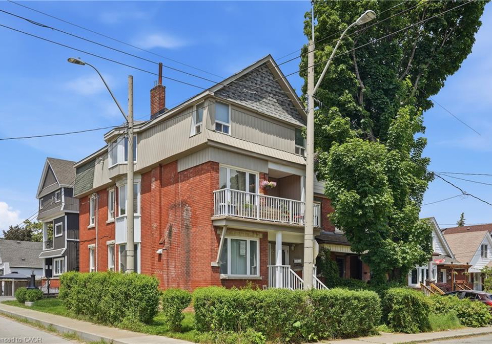 52-cedar-avenue-hamilton-ontario-40839107