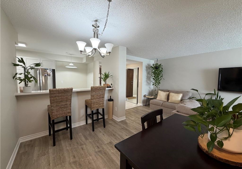 1276-maple-crossing-boulevard-burlington-ontario-40839112