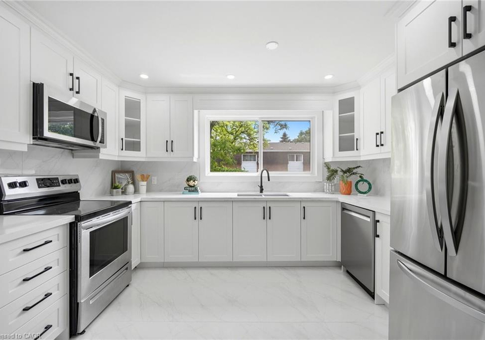 121-centennial-road-toronto-ontario-40839122
