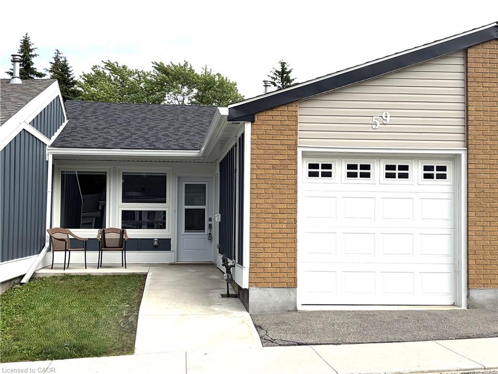 59-szollosy-circle-hamilton-ontario-40839135