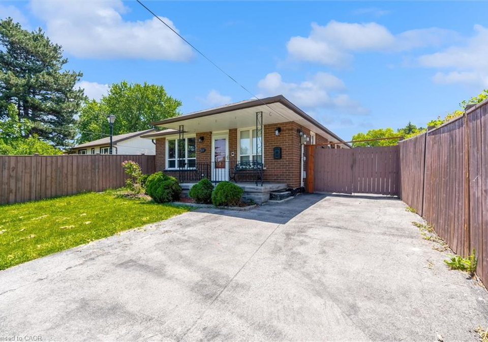 261-limeridge-ridge-w-hamilton-ontario-40839162