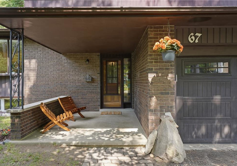 67-longwood-drive-waterloo-ontario-40839188