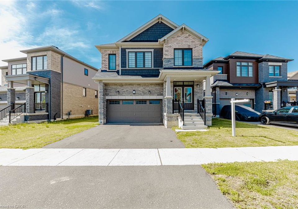 18-santo-court-woolwich-ontario-40839214