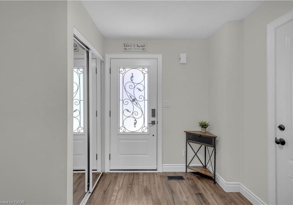 48-kathleen-street-paris-ontario-40839222