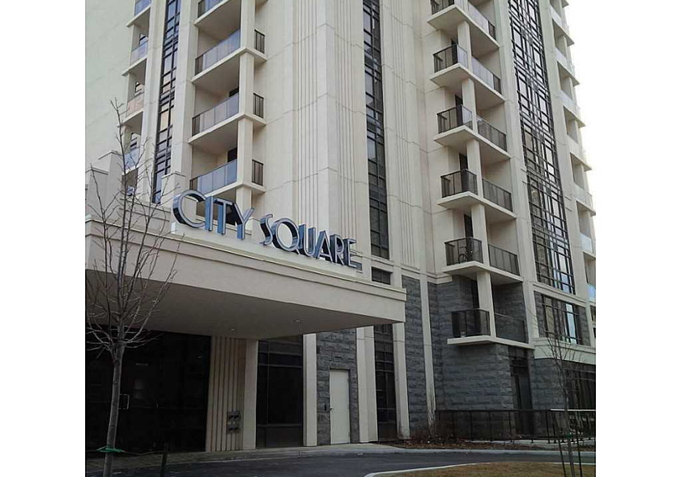81-robinson-street-hamilton-ontario-40839239