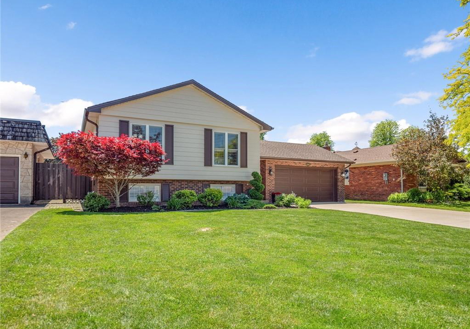 6986-glengowan-crescent-niagara-falls-ontario-40839254