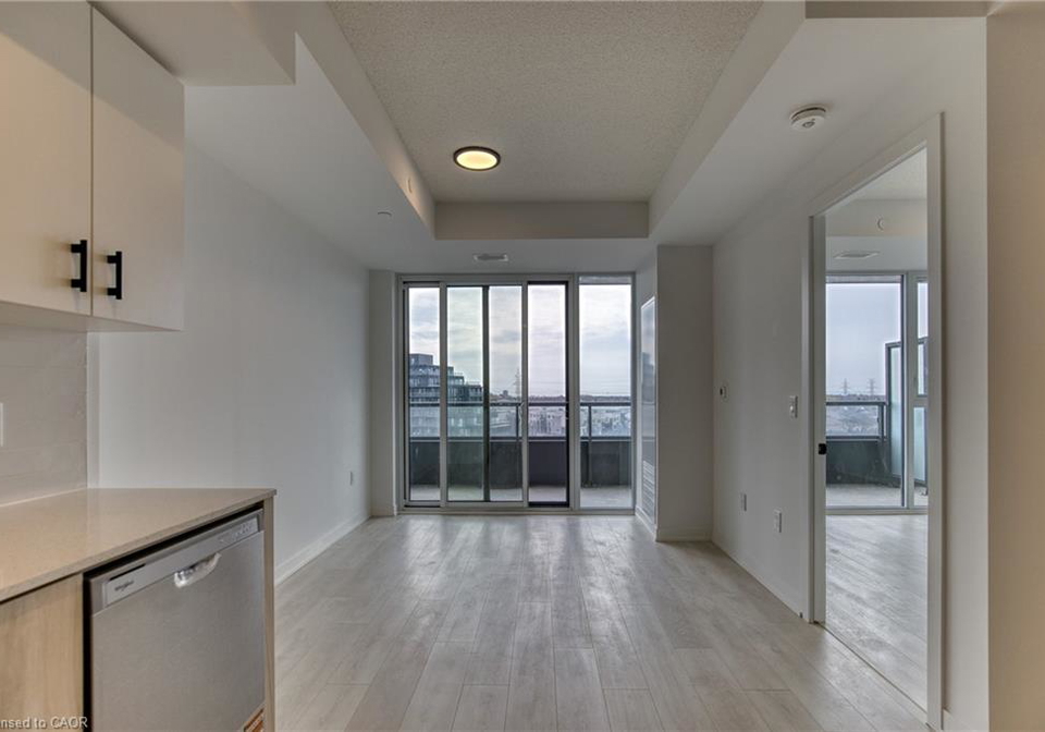 4878-powers-common-burlington-ontario-40839256
