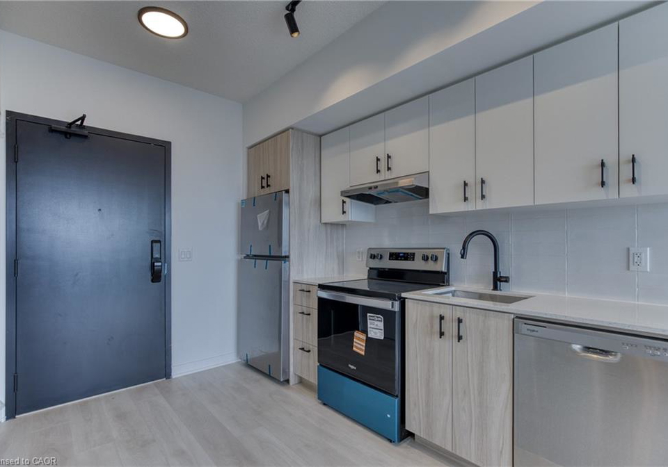 4878-powers-common-burlington-ontario-40839256