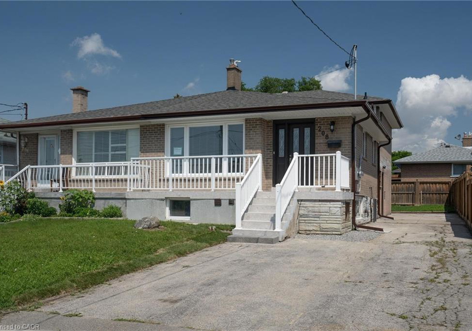 208-giltspur-drive-toronto-ontario-40839305
