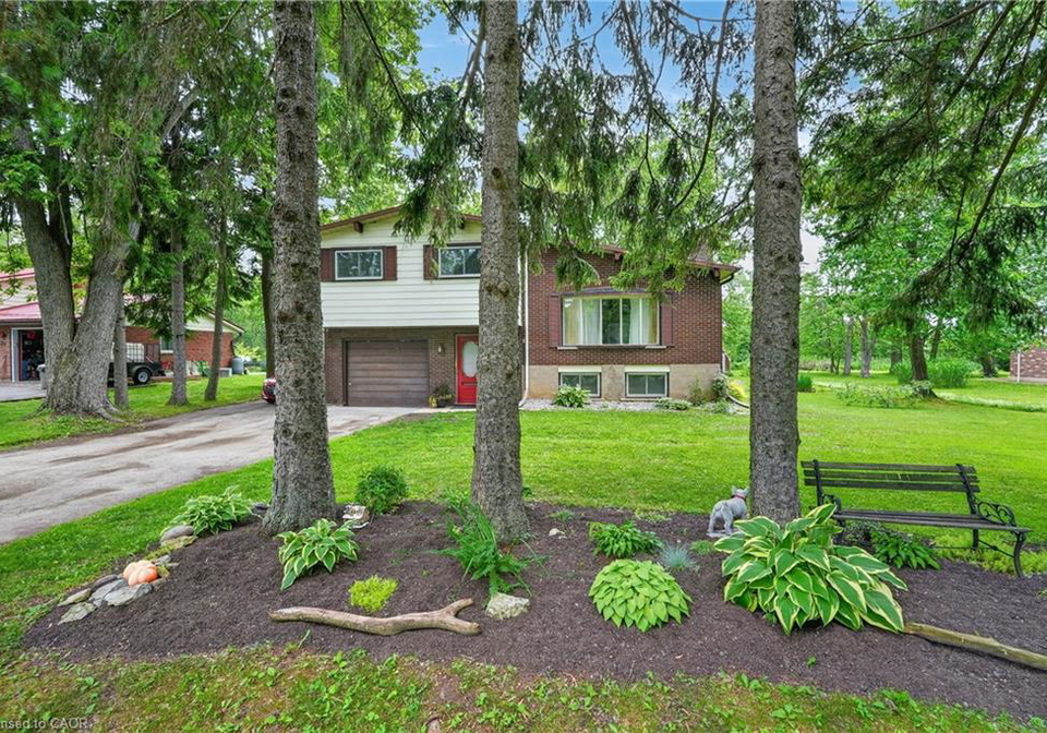 124-mumby-road-dunnville-ontario-40839310