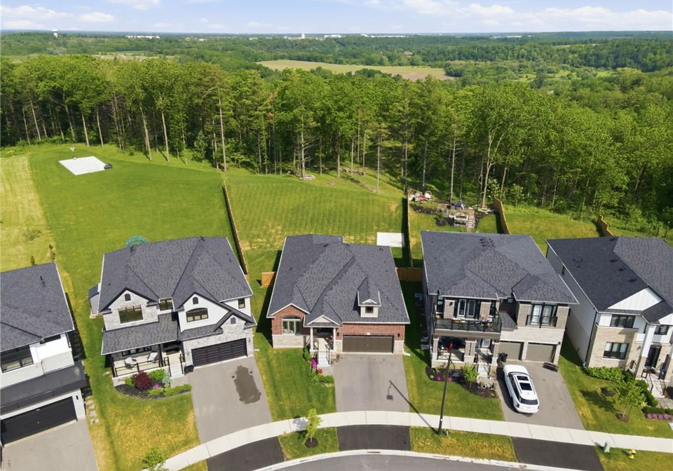 115-daugaard-avenue-paris-ontario-40839318