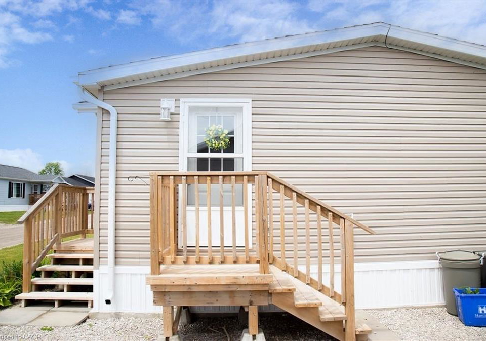 26-hickory-hollow-hollow-nanticoke-ontario-40839329