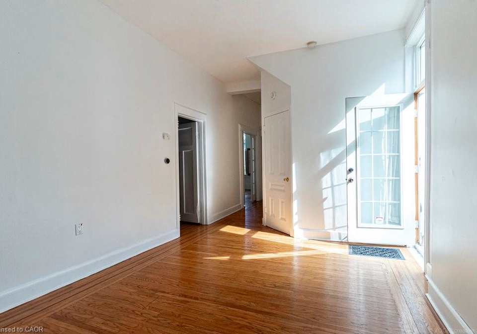 270-queen-street-s-hamilton-ontario-40839339