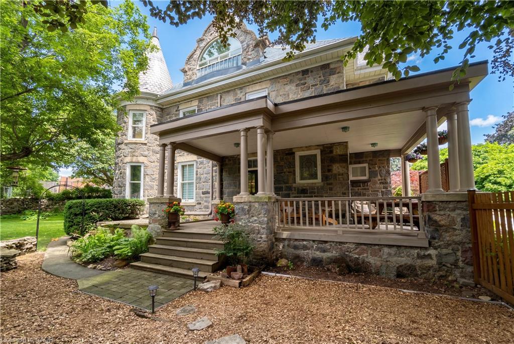 54-bruce-street-cambridge-ontario-40839341