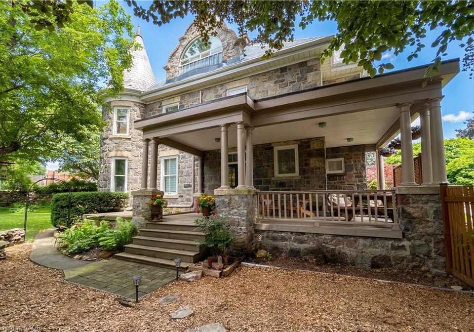54-bruce-street-cambridge-ontario-40839341