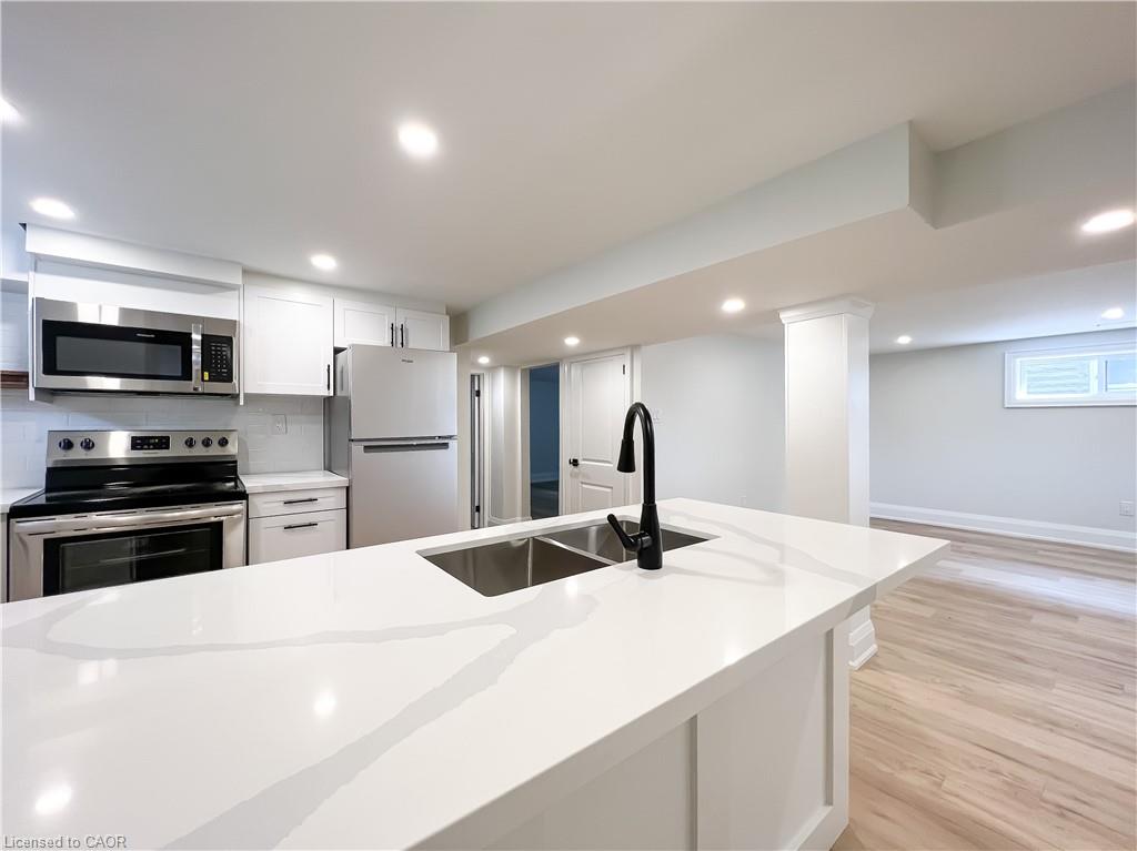 447-east-13th-street-hamilton-ontario-40839342