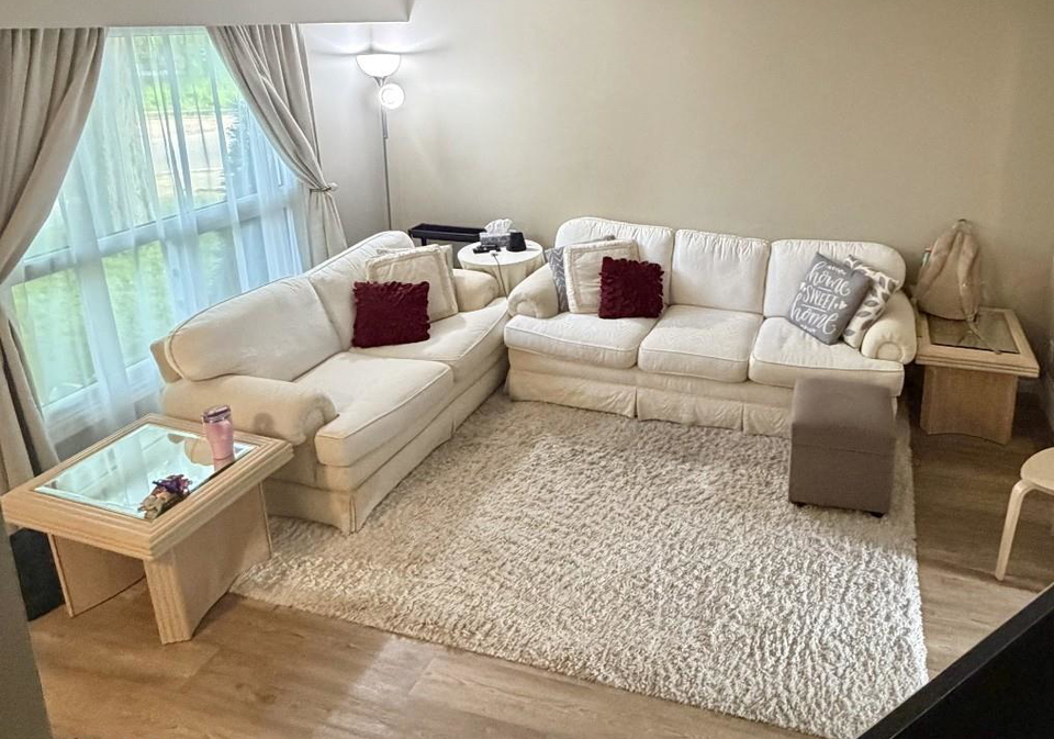223-pioneer-drive-kitchener-ontario-40839395