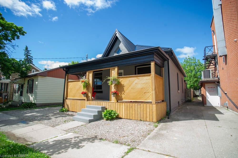 150-pearl-street-brantford-ontario-40839425
