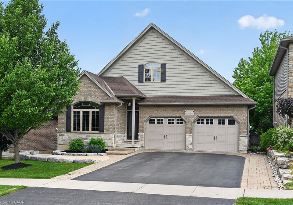 6-southwood-crescent-caledonia-ontario-40839448