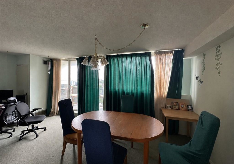 375-king-street-n-waterloo-ontario-40839465