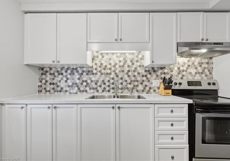 207-auburn-drive-waterloo-ontario-40839529