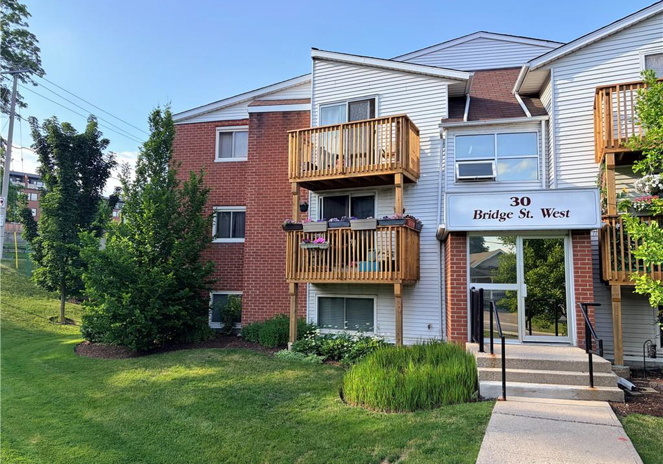 30-bridge-street-w-kitchener-ontario-40839558