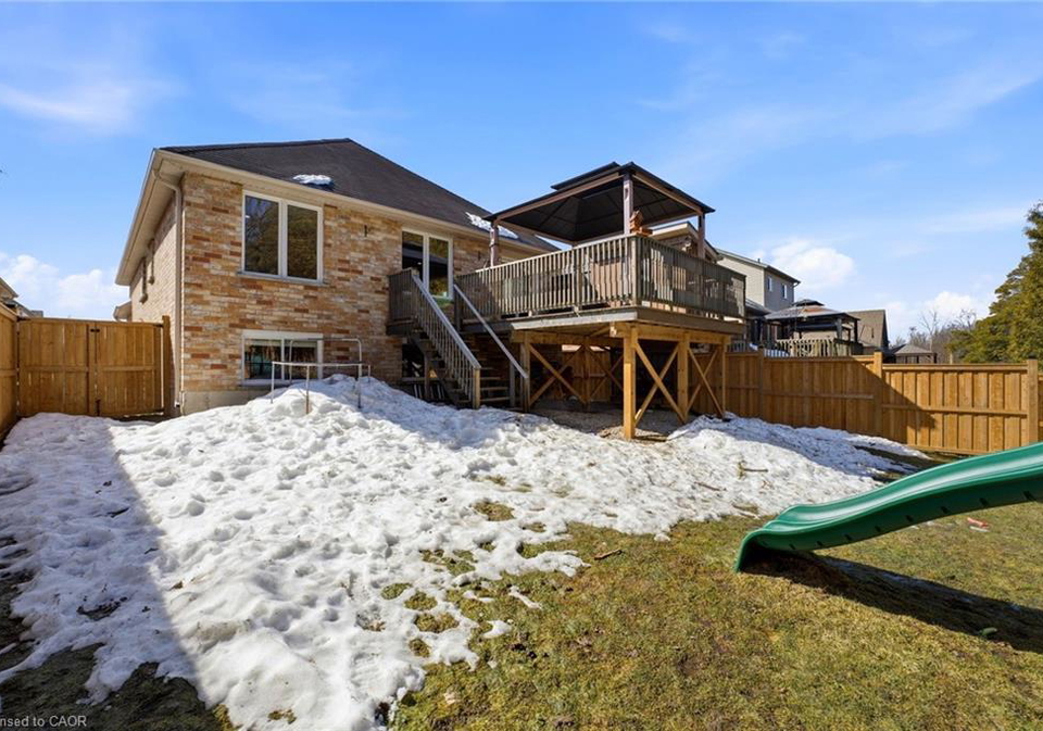765-reid-crescent-listowel-ontario-40839587