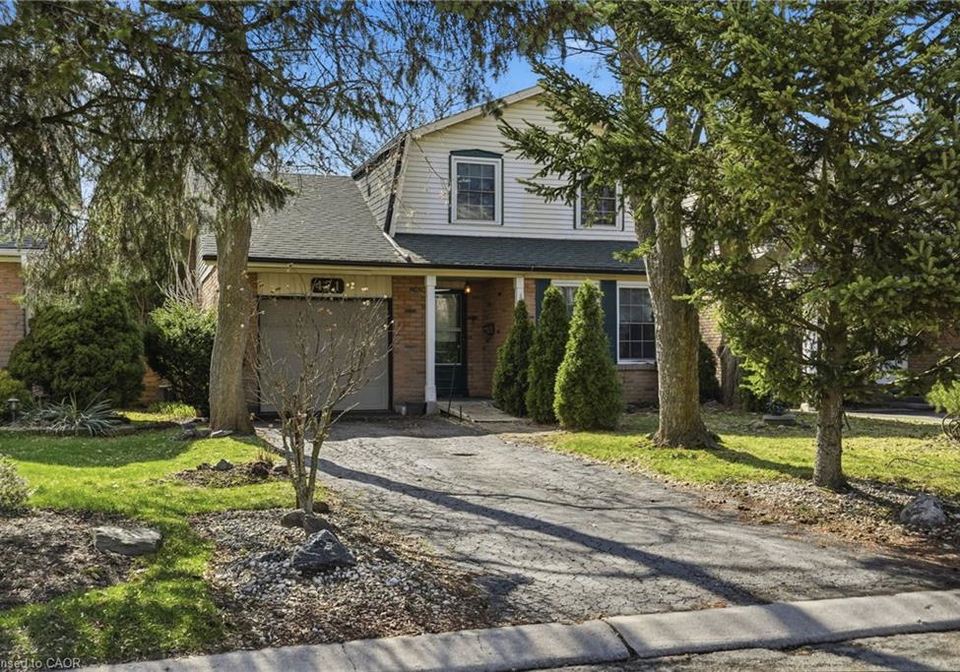 471-knightsbridge-crescent-ancaster-ontario-40839593