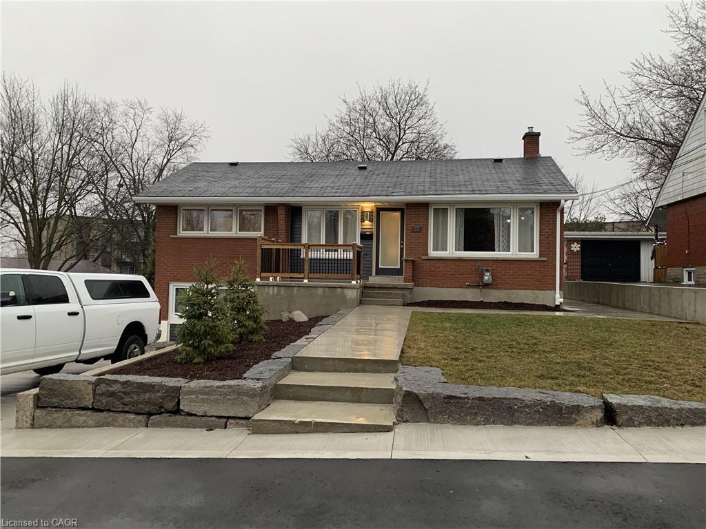 19-hamel-avenue-kitchener-ontario-40839596