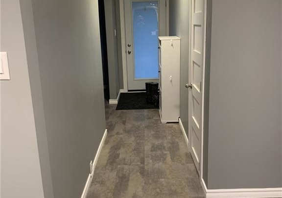 19-hamel-avenue-kitchener-ontario-40839596