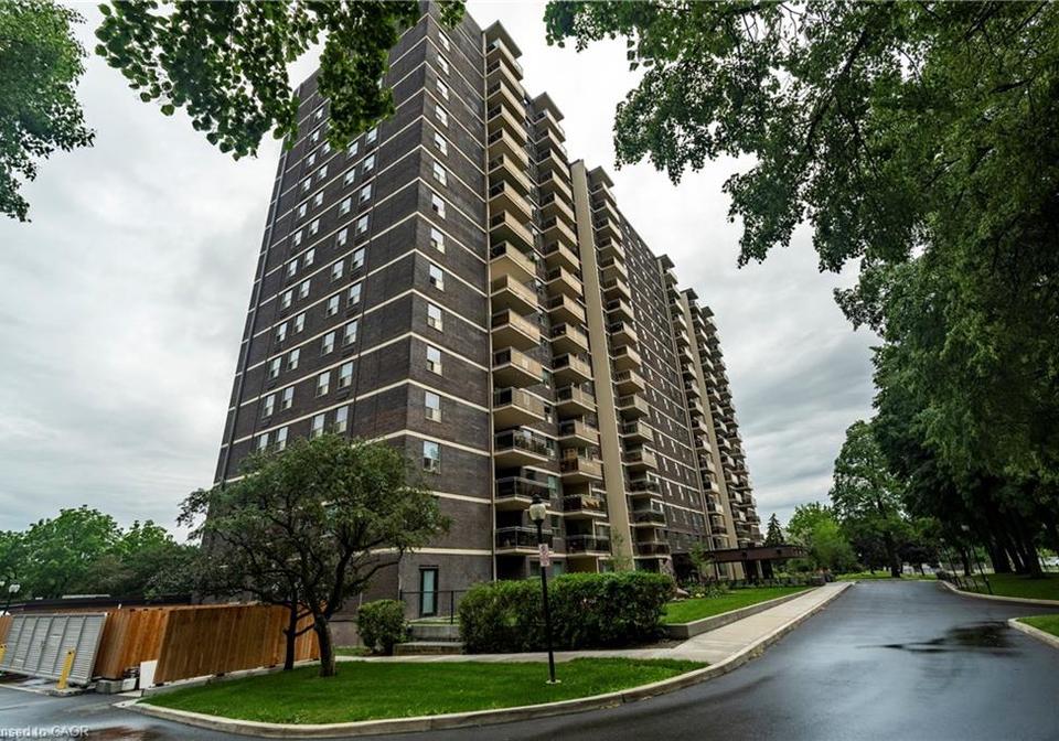 966-inverhouse-drive-mississauga-ontario-40839616