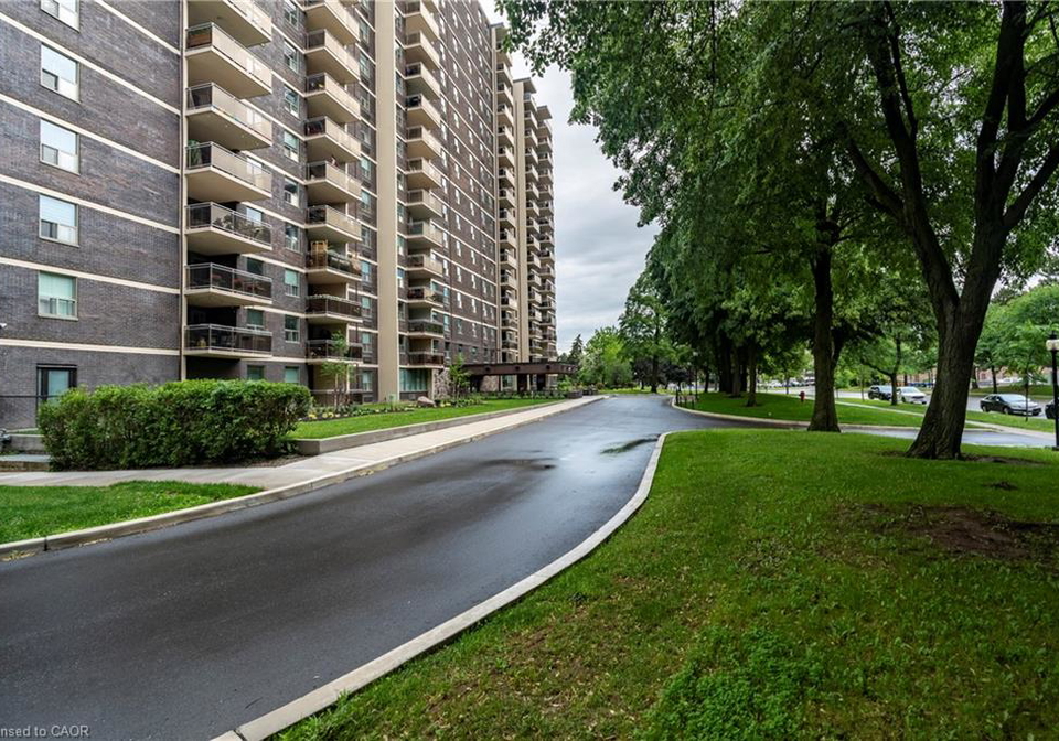 966-inverhouse-drive-mississauga-ontario-40839616
