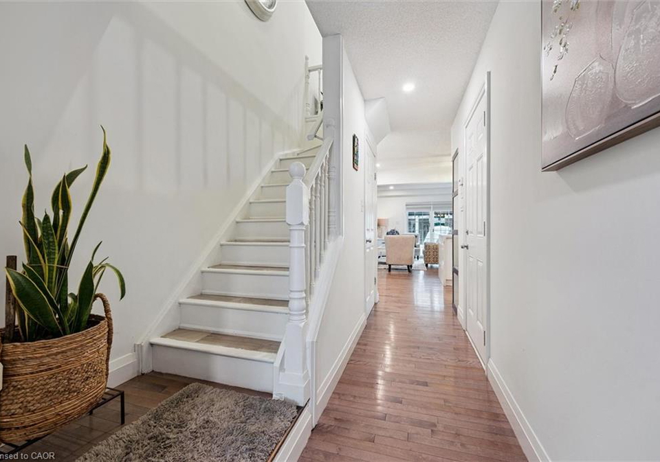 491-beaumont-crescent-kitchener-ontario-40839618