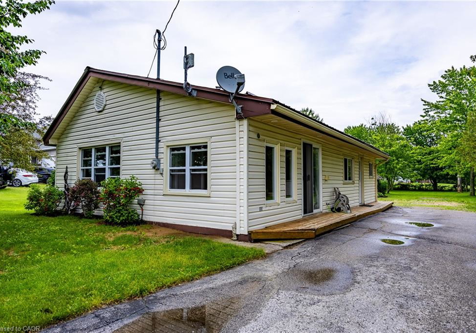 4966-highway-59-highway-courtland-ontario-40839631